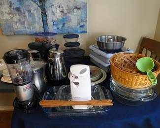 Nice clean kitchen items, for cooking, baking and storage