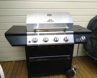 Clean as can be BBQ grill