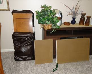 Complete with pads and leaf