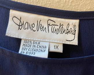 Diane Von Furstenberg 100% Silk Floral Design Blouse - Size 1X