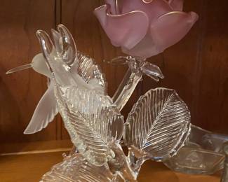 Art Glass Pink/Gold Toned Rose with Hummingbird