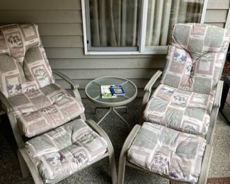 Pair of Cushioned Patio Chairs with Ottomans 