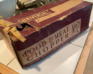 Universal Food & Meat Chopper No 2