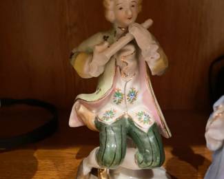 Colonial Flutist Porcelain Figurine 