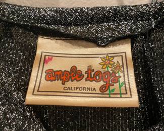 Ample Lodge Black/Gray Long Sleeve Blouse