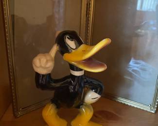 Daffy Duck Figurine