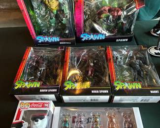 Spawn collectibles.