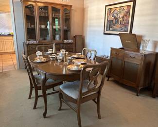 Beautiful formal dining room suite.