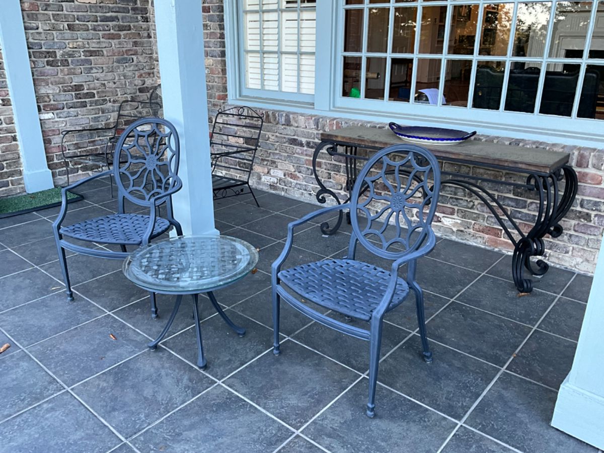 Bryant Estate Sales in Mountain Brook starts on 10/14/2023