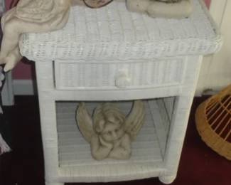 2 WICKER NIGHTSTANDS ONLY