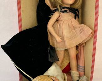 ANTIQUE ‘WENDY ANN’ DOLL WITH ORIGINAL CLOTHES AND DATED ENVELOPE 1938 