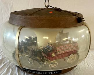 LARGE VINTAGE BUDWEISER ELECTRIC ADVERTISING ‘GLOBE’ WITH CLYDESDALES 