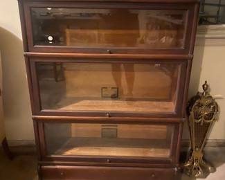 Wernicke Barrister bookcase