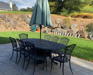 Cast aluminum outdoor furniture