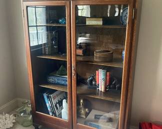 Mahogany bookcase