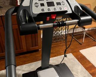 Schwinn 820p treadmill