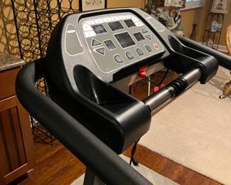Schwinn 820p treadmill