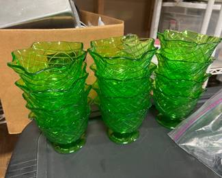 plastic dessert cups