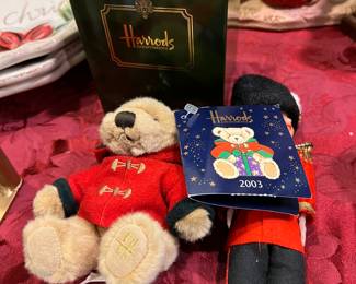 Harrods' bear