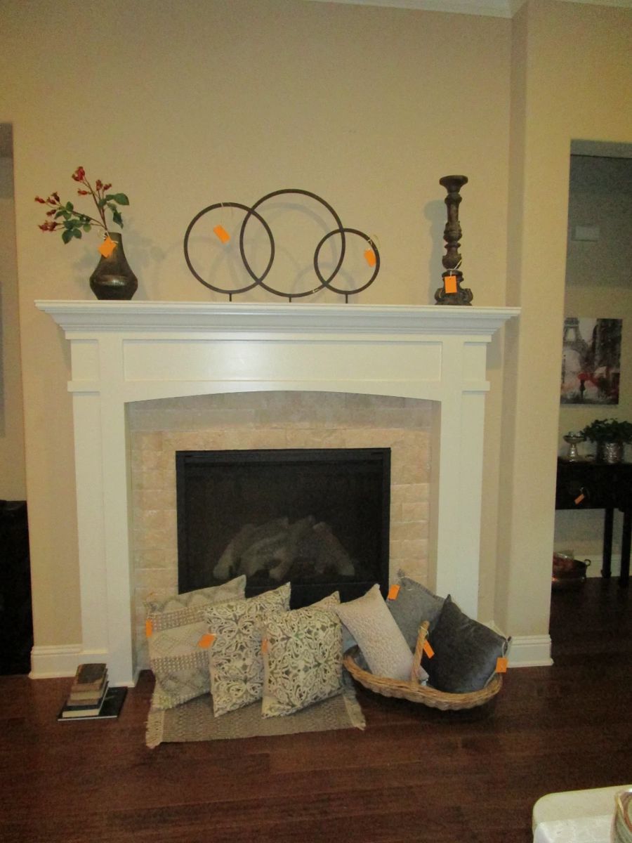 Beautiful Clear Lake Estate in Houston, TX starts on 10/14/2023