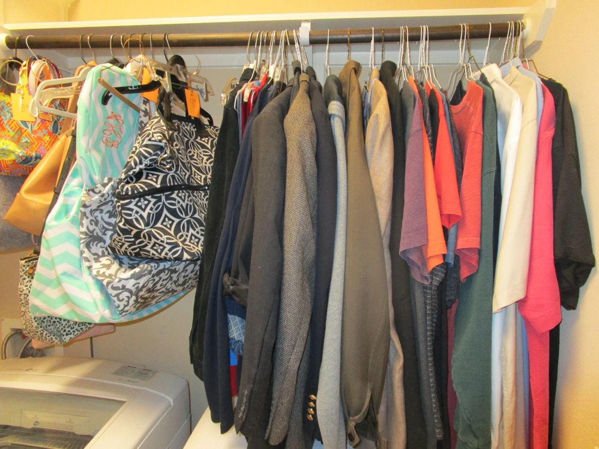 Beautiful Clear Lake Estate in Houston, TX starts on 10/14/2023