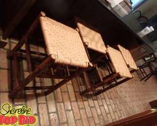 Set of 4 Hickory Bar Stools Very Sturdy Solid Really Nice Set