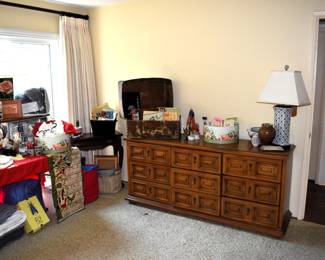 Back Bedroom Overview