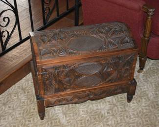 BEGIN LIVING ROOM CLOSE UP PHOTOS