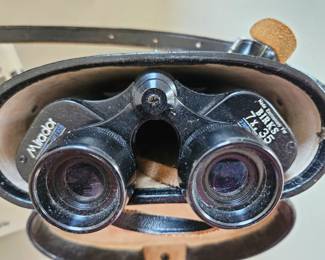 Mirador binoculars