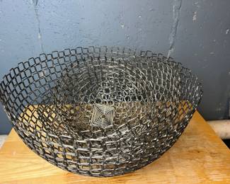 Set Of Three LARGE Cantoni Geometric Metal Wire Bowls