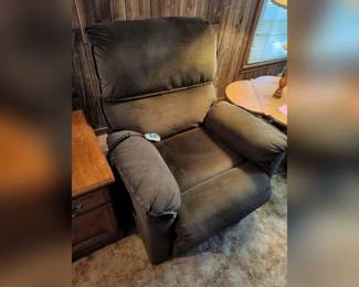 3 LIFT CHAIR