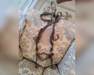 129 US HORSE BRIDLE