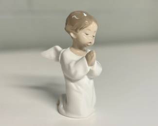 Lladro Angel Praying #01004538