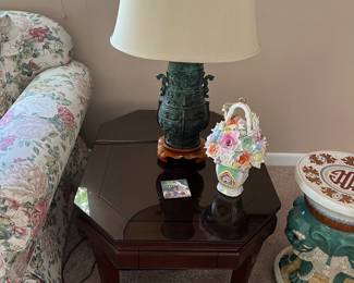 Mahogany end table (1 of 2)