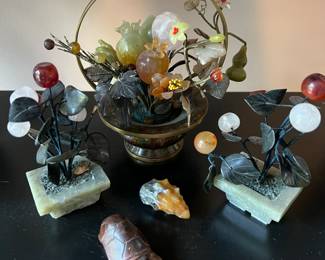 Assorted stone decor
