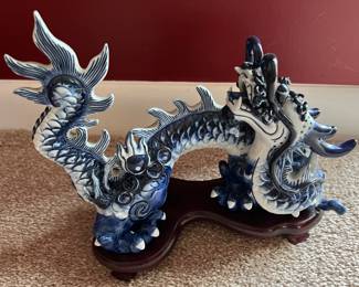 Porcelain dragon
