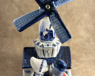 Porcelain windmill music box from Holland