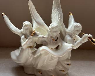 Mikasa angel trio figurine