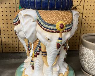 Ceramic elephant pedestal 
