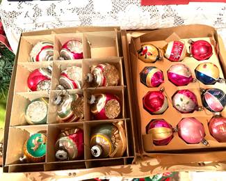 SOLD Shiny Brite Christmas Ornaments