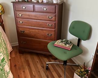 Vintage chest of drawers, Steelcase office chair, vintage green color