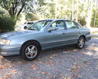 1999 Toyota Avalon XLS  Run Good Current Tag and Inspection 4/24 