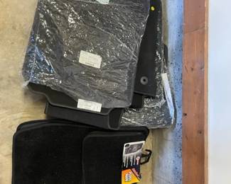 Miscellaneous floor mats for cars/SUVS