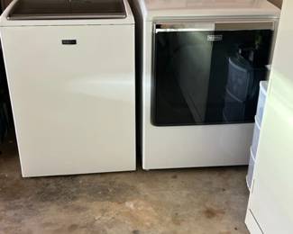 Maytag Large Capacity Washer & Dryer.  2 1/2 years old.  Excellent Condition.