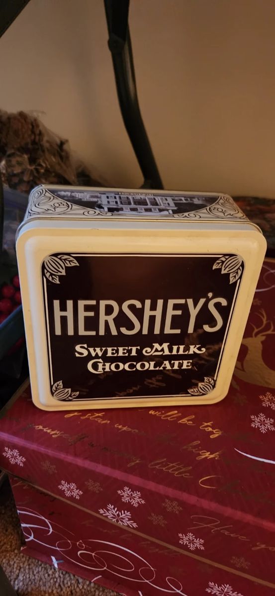 BALDERDASH ESTATE SALES SundayFunday WAUKEGAN... starts on 12/1/2023