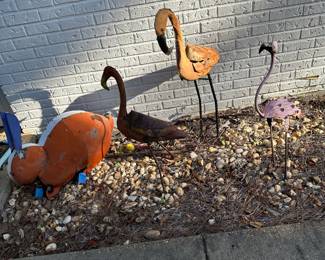 Flamingos yard art
