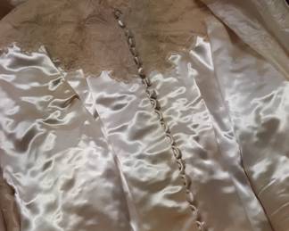 Vintage wedding dress