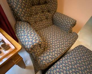 Overstuffed Chair with matching Ottoman made by Lane 
