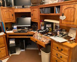 Oak Workstation 