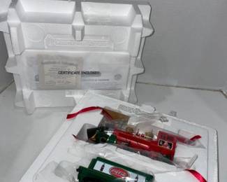 Coca-Cola Hawthorne Village The Coca-Cola Locomotive and Tender train cars with coa